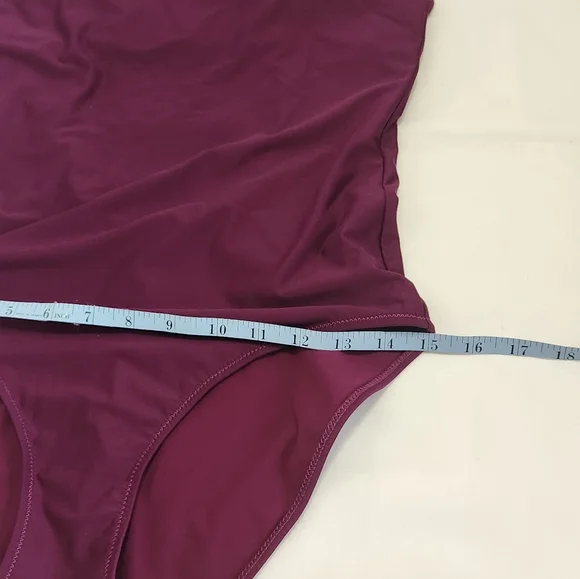 Athleta Keyhole One Piece Swimsuit Swim Strappy Purple Small Tall Skinny Strap - Picture 9 of 13